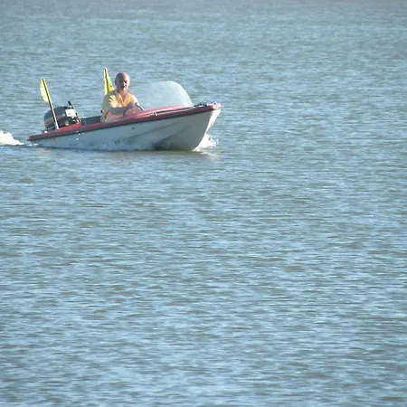 Alga W Lazach Pokoje I * Łazy