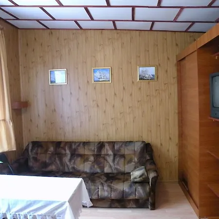 Homestay Dom Wczasowy Alga W Lazach