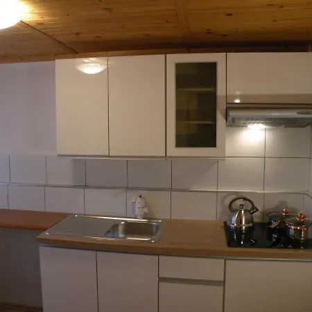 Dom Wczasowy Alga W Lazach Homestay Lazy (West Pomeranian)